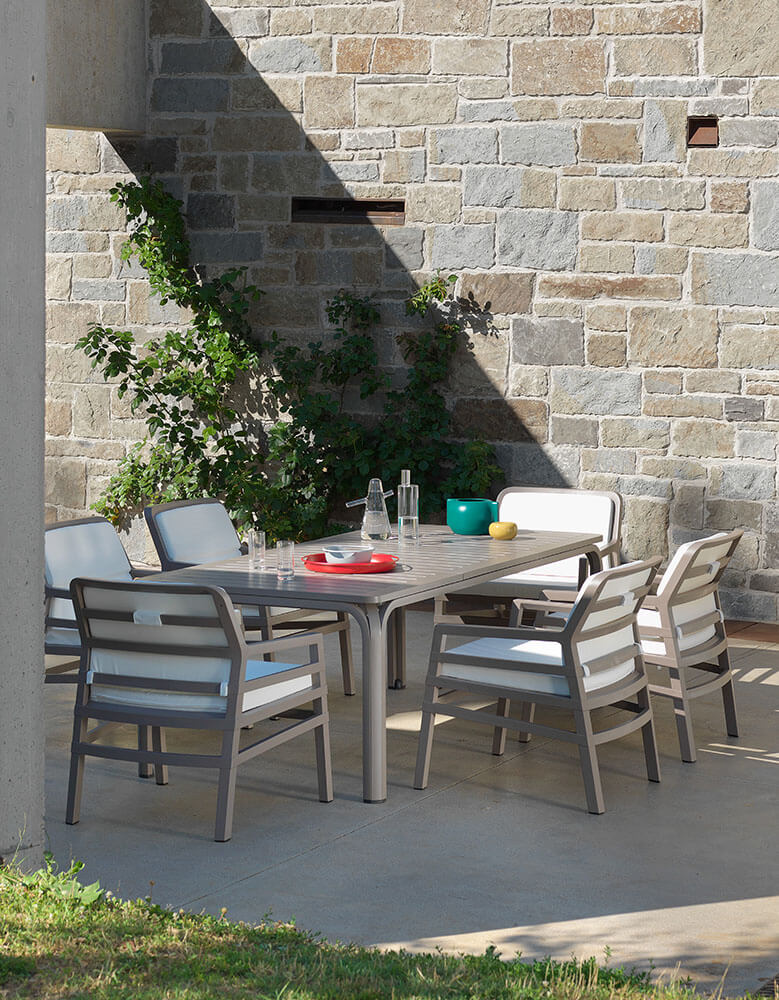 Nardi_tables_ALLORO140_ambient images5_LR